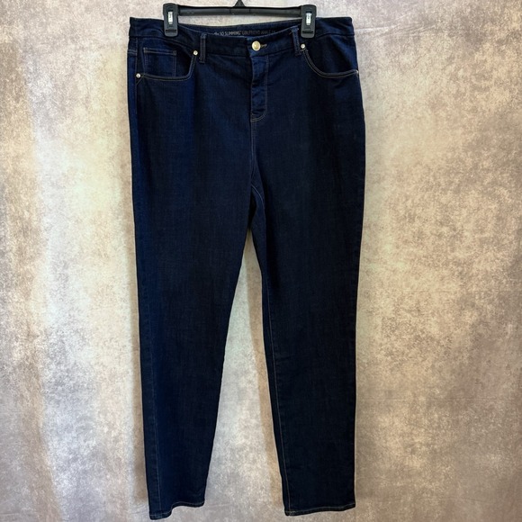 Chico's Denim - Chico's So Slimming Girlfriend Slim Leg Blue Jeans in size 2 Tall. Dark Wash